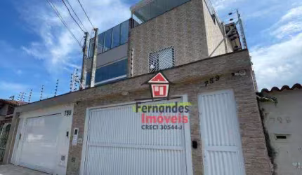 Sobrado com 3 dormitórios à venda, 219 m² por R$ 1.100.000,00 - Canto do Forte - Praia Grande/SP