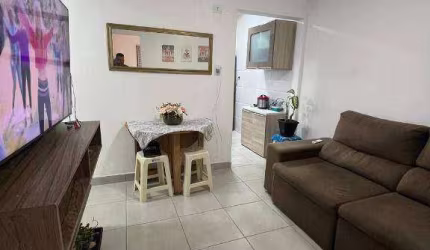 Kitão dividido  à venda, 33 m² por R$ 240.000 na Avenida Costa e Silva  Boqueirão  Praia Grande SP