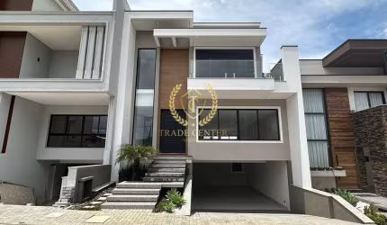 Casa à venda em São José dos Pinhais/PR