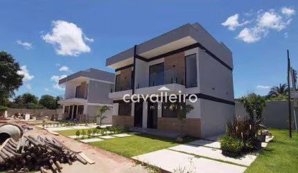 Excelentes duplex no centro de Inoã