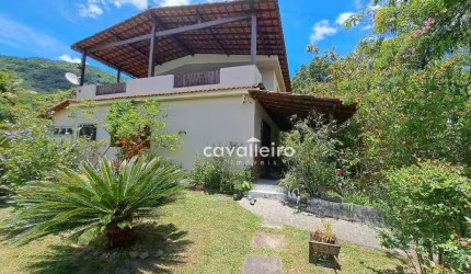Casa com 4 dormitórios à venda, 290 m² - Vale da Figueira (Ponta Negra) - Maricá/RJ