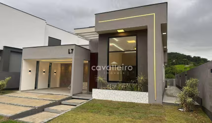 Casa com 3 dormitórios à venda, em condomínio fechado, 135 m² por R$ 798.000 - Ubatiba - Maricá/RJ