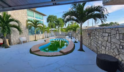 Excelente casa em condomínio no centro de Marica!!!!!