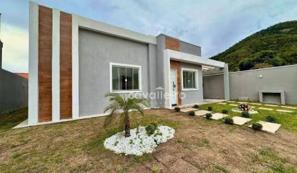Casa com 3 dormitórios à venda, 86 m² por R$ 449.000,00 - Ubatiba - Maricá/RJ