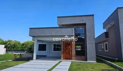 Casa com 3 dormitórios à venda, 117 m² por R$ 570.000,00 - São José de Imbassai - Maricá/RJ
