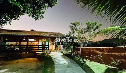 Casa com 3 dormitórios à venda, 155 m²- Bambuí - Maricá/RJ