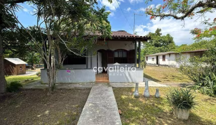 Casa com 2 dormitórios à venda, numa área de 5.400m² por R$ 700.000 - Chácaras de Inoã (Inoã) - Maricá/RJ