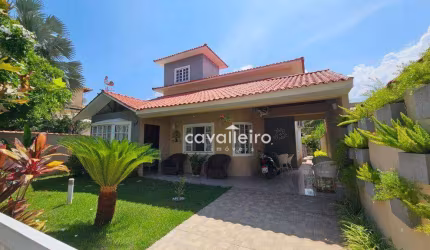 Casa Condomínio Bosque de Itabeba, com 4 Quartos, 2 Suítes, Piscina, Área Gourmet, à venda, 251 m² por R$ 1.800.000 - São José de Imbassai - Maricá/RJ