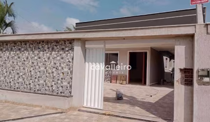Casa com 2 Quartos, sendo 1 Suíte, a 500 metros da Rodovia, à venda por R$ 350.000 - Maricá - RJ