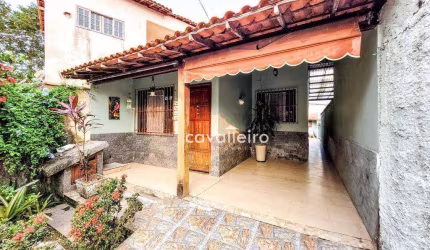 Casa com 2 dormitórios à venda, 80 m² por R$ 330.000,00 - Mumbuca - Maricá/RJ