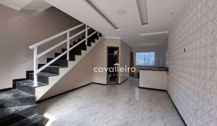 Casa com 2 dormitórios à venda, 60 m² por R$ 320.000,00 - Caju - Maricá/RJ