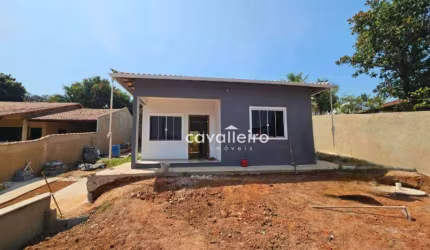 Casa com 3 dormitórios à venda, 93 m² por R$ 650.000,00 - São José do Imbassaí - Maricá/RJ