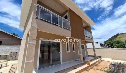 Casa Duplex com 2 dormitórios à venda, 74 m² por R$ 380.000 - Ponta Grossa - Maricá/RJ