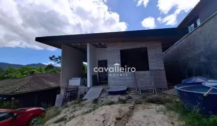 Casa com 4 dormitórios à venda, 132 m² por R$ 690.000 - Ubatã - Caxito - Maricá/RJ