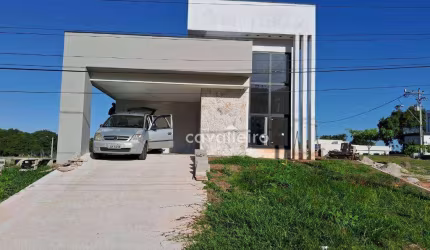 Casa no Condomínio Vivere, 3 quartos, sendo 1 suíte, com 123m², à venda por R$ 680.000,00 - Maricá - Rj