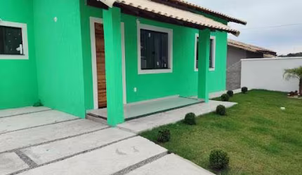 Casa com 2 dormitórios à venda, 79 m² por R$ 390.000,00 - Jacaroá - Maricá/RJ