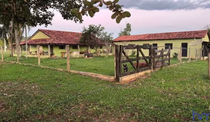 FAZENDA DUPLA APTIDÃO COM 206 ALQUEIRES EM SERRANÓPOLIS - GO