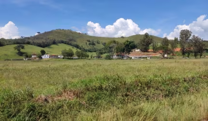 FAZENDA DUPLA APTIDÃO COM 247 HECTARES EM SOLEDADE DE MINAS - MG