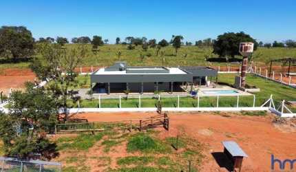FAZENDA DUPLA APTIDÃO 35 ALQUEIRES EM UBERLÂNDIA-MG
