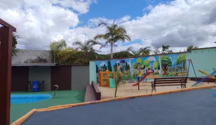 LINDA CHÁCARA DE LAZER COM 2.200 M² DE ÁREA TOTAL EM PIUMHI-MG