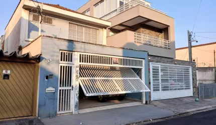 SOBRADO 7 X 30 PROXIMO AO COLÉGIO AGOSTINIANO E DO METRO BELÉM