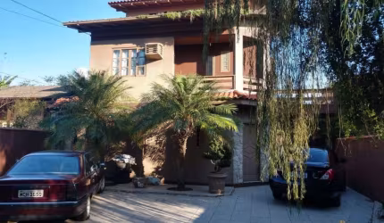 270m² privativos - 5 Dormt/1 suíte  + 1 suíte master