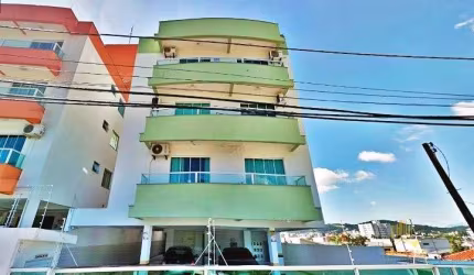APT. Bairro Areias em São José/SC
