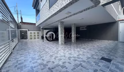 Casa de Condomínio  sobreposta alta com 4 dorms, Caiçara