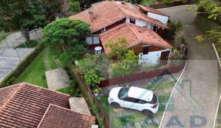 Casa para Venda em Teresópolis, Posse, 4 dormitórios, 1 suíte, 2 banheiros, 2 vagas