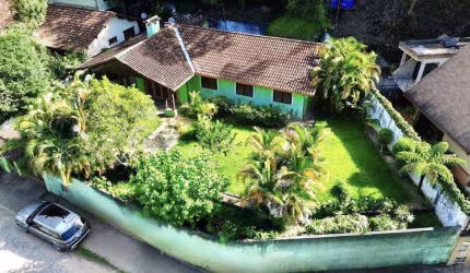 Casa para Venda em Teresópolis, PARQUE DO IMBUÍ, 3 dormitórios, 1 suíte, 3 banheiros, 3 vagas