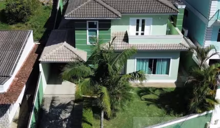 Casa para Venda em Teresópolis, PIMENTEIRAS, 4 dormitórios, 1 suíte, 4 banheiros, 2 vagas