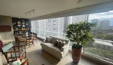 Apartamento na Lapa com varanda gourmet e condomínio CLUBE