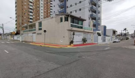 Sobrado com 2 dormitórios à venda, 100 m² por R$ 490.000,00 - Vila Guilhermina - Praia Grande/SP