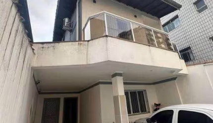 Sobrado com 3 dormitórios à venda, 125 m² por R$ 650.000 - Caiçara - Praia Grande/SP