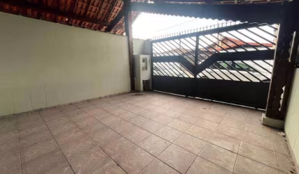 Casa com 2 dormitórios à venda, 79 m² por R$ 350.000 - Caiçara - Praia Grande/SP