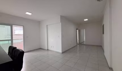 Apartamento com 3 dormitórios à venda, 110 m² por R$ 930.000 - Vila Guilhermina - Praia Grande/SP