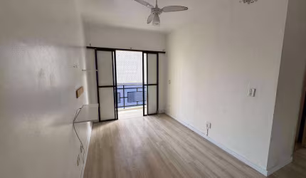Apartamento com 1 dormitório à venda, 42 m² por R$ 295.000 - Caiçara - Praia Grande/SP