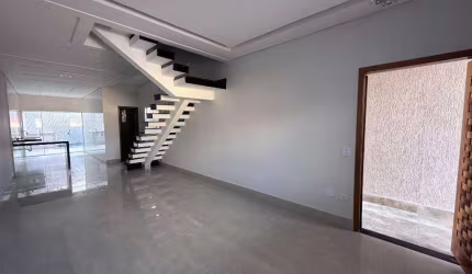 Sobrado com 3 dormitórios à venda, 125 m² por R$ 780.000,00 - Vila Assunção - Praia Grande/SP