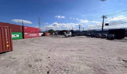 Área Comercial à venda, 3600 m² por R$ 5.940.000 - Catiapoã - São Vicente/SP