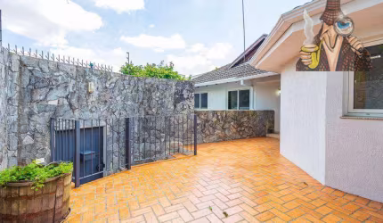 Casa com 2 dormitórios para alugar, 135 m² por R$ 3.265,43/mês - Jardim Pedro Demeterco - Pinhais/PR