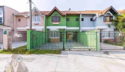 Sobrado com 3 dormitórios para alugar, 112 m² por R$ 3.390,64/mês - Capão da Imbuia - Curitiba/PR