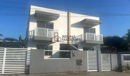 Terreno com 212m²!