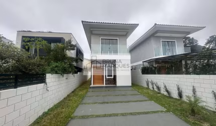 Aqui está sua casa na praia!