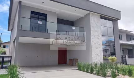 Alto padrão na sua casa própria!