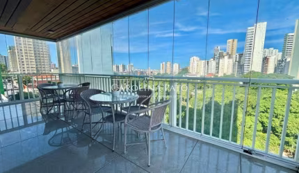 OPORTUNIDADE! Excelente apartamento com varandão