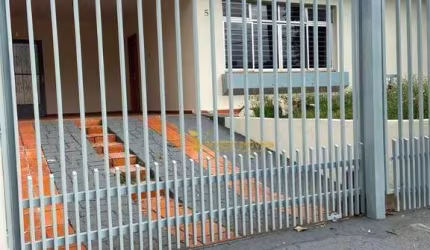 Casa com 3 dormitórios para alugar, 200 m² por R$ 3.500,00/mês - Palhano  - Londrina/PR