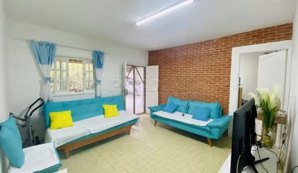 Ótima casa com edícula a apenas 300 metros do mar na praia do Lázaro em Ubatuba!