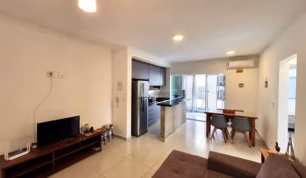 Ótimo apartamento com 2 dormitórios e varanda gourmet, próximo da orla, na praia do Itaguá em Ubatuba!