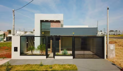 Casa com 124.07 m² e 3 Quartos à Venda no Bom Jardim - Maringá