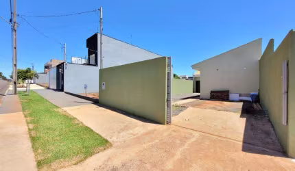 Casa para alugar em Maringá, Bom Jardim, com 3 quartos, com 88.12 m², Bom Jardim